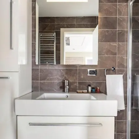 Taba Luxury And Hotel 4*