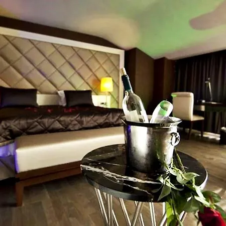 Taba Luxury And Hotel