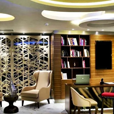 מלון Taba Luxury And 4*